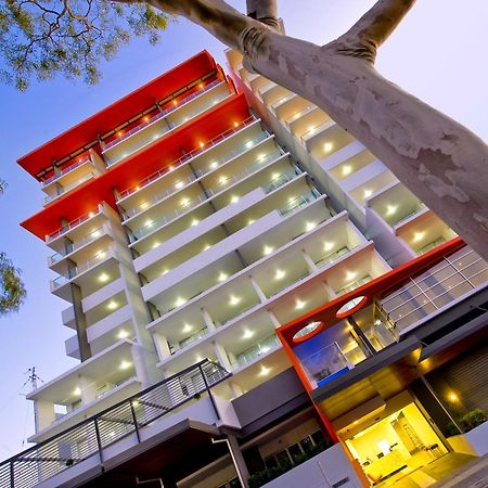 Edge Apartment Hotel Рокхемптън Екстериор снимка