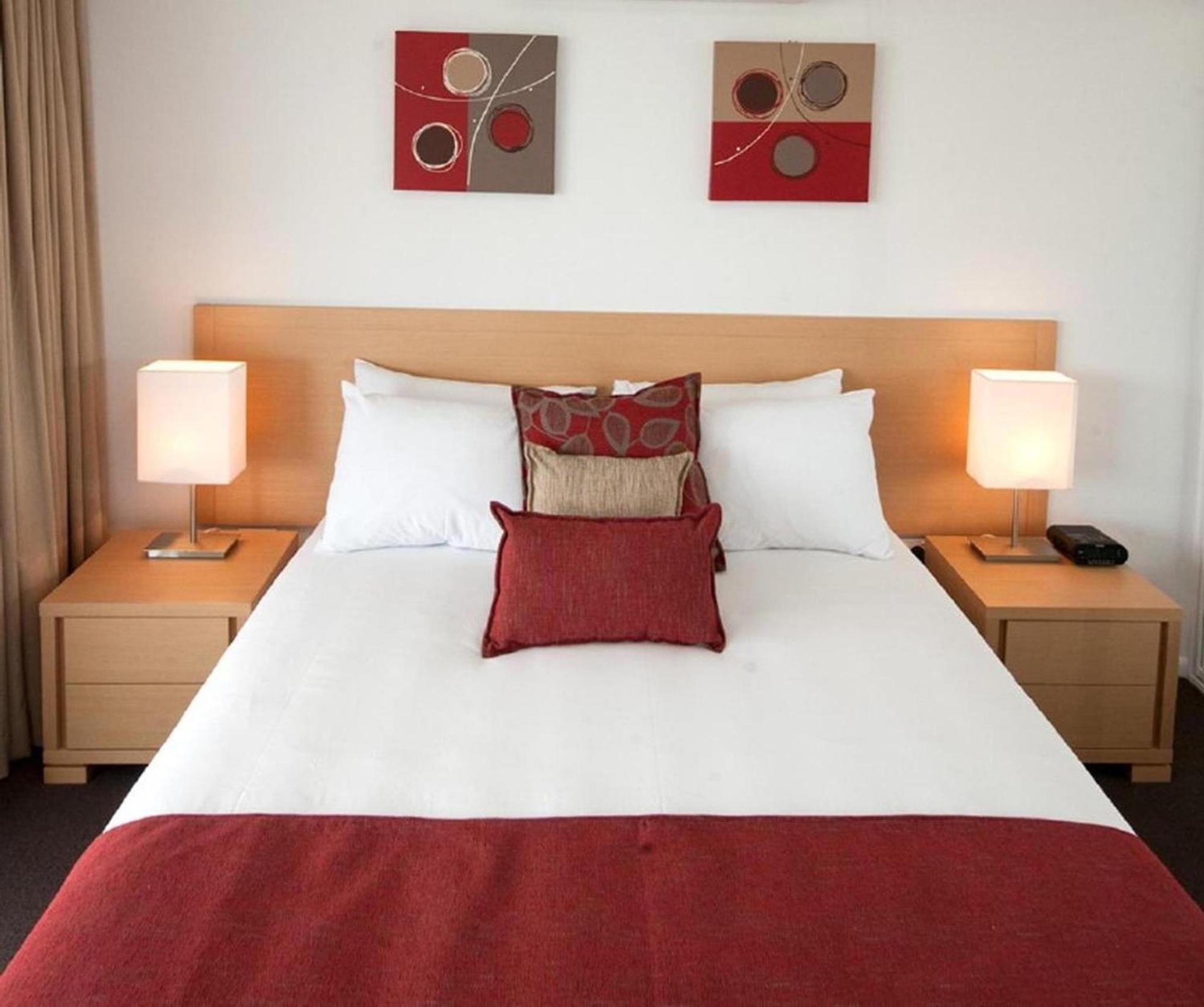 Edge Apartment Hotel Рокхемптън Екстериор снимка