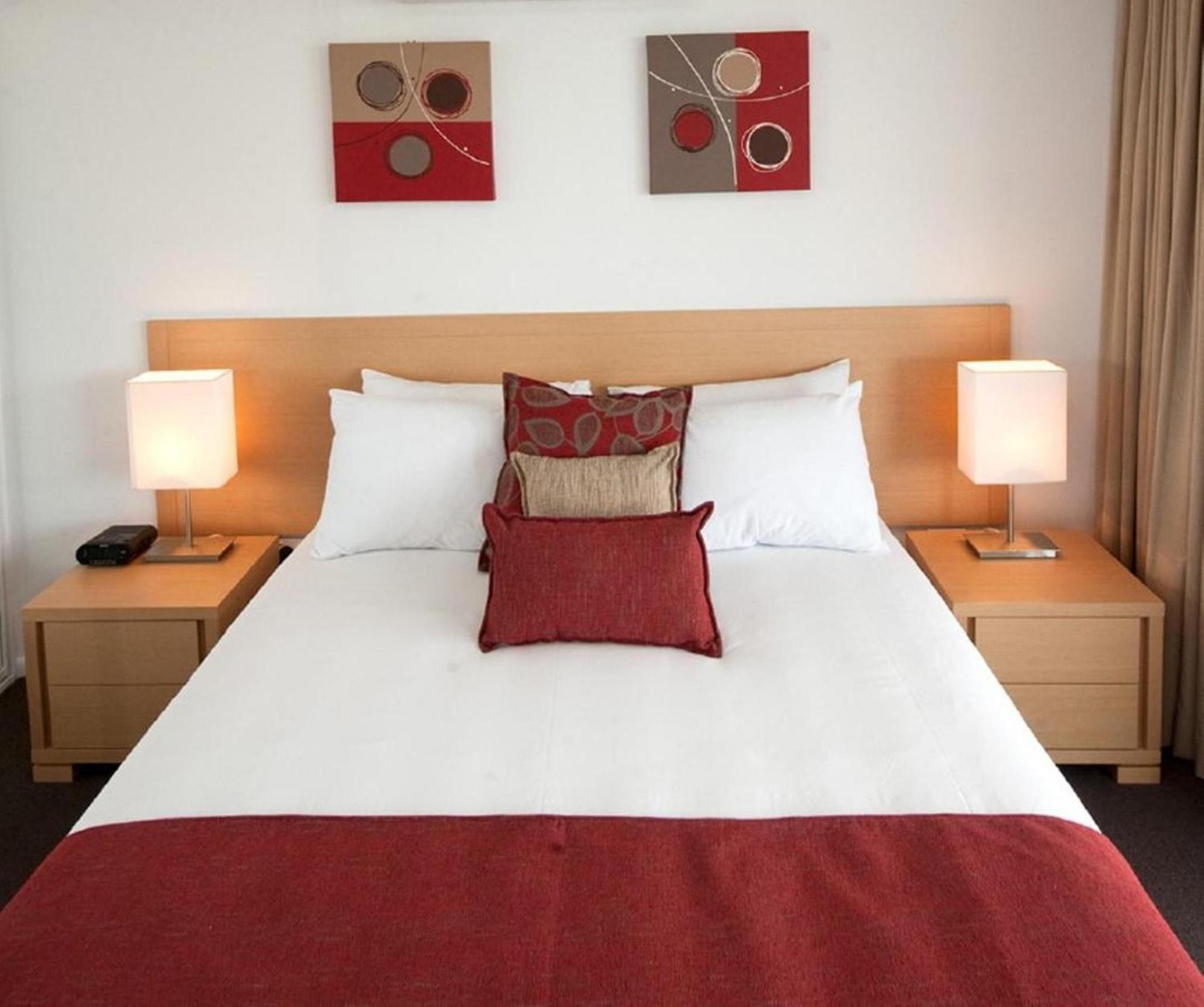 Edge Apartment Hotel Рокхемптън Екстериор снимка